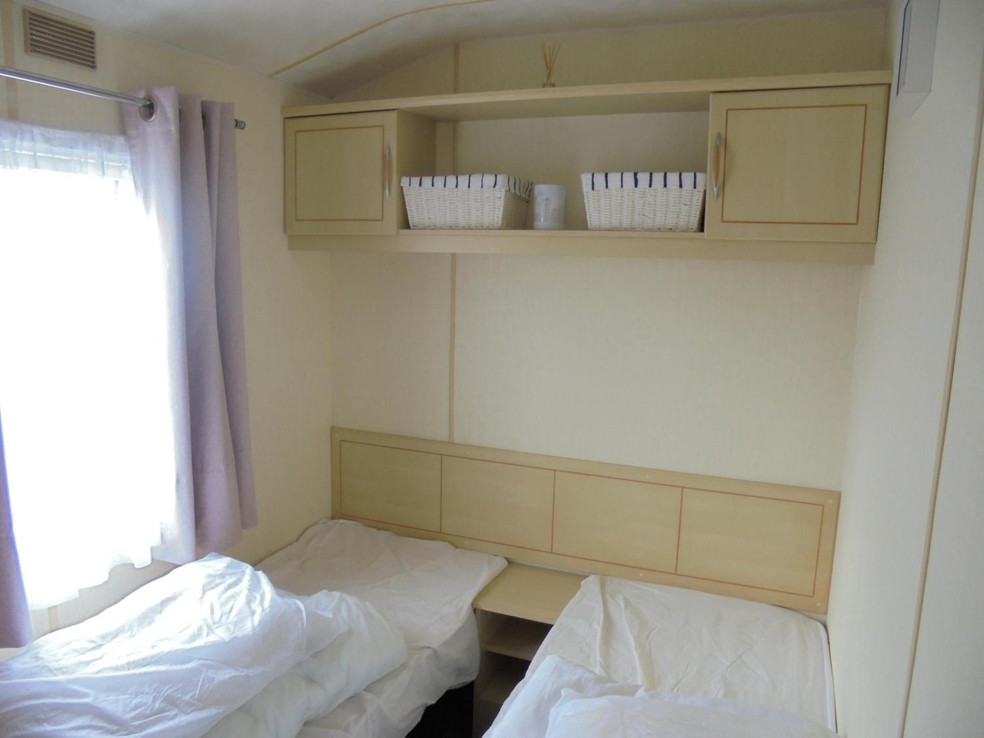 Отель Golden Sands Lakeland 6 Berth Access To The Beach Инголдмелс Экстерьер фото